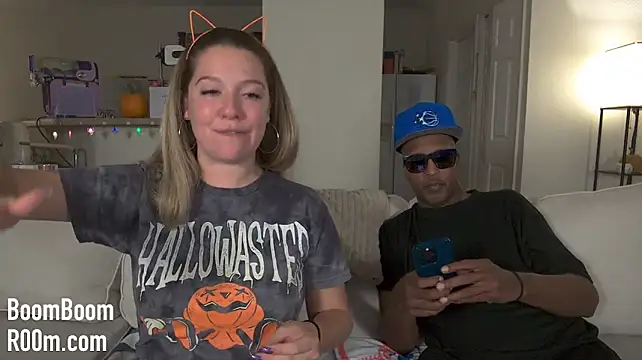 Boomboomr00m - Spit, Spank, Rub + Finger Pussy