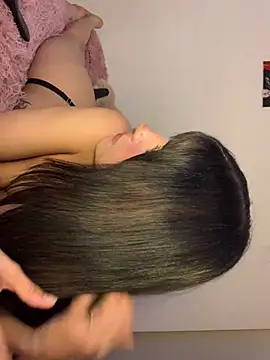 Ivy-777 - Flash tits and oil