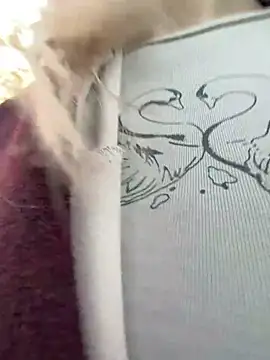 Elsawhere - squish squish big Elsa`s boobs🤭