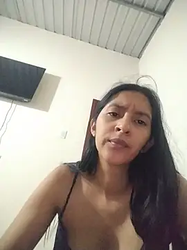 LauraMontaii - masturbacion femenina 5 minutos