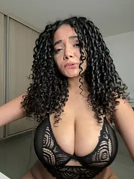 Curlyierr - NIPPLES CLAMP + BOUNCE TITS