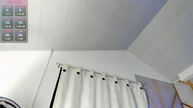 Candy_lucia18 - touch my pussy and I slide your 🍆