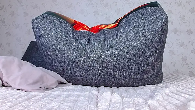 Evaa_here_ - HARD SQUIRT!