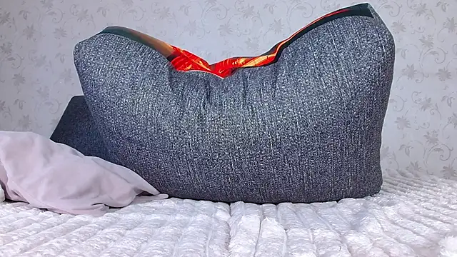 Evaa_here_ - HARD SQUIRT!
