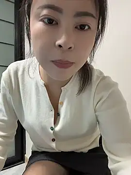 YaoYao8888 - 精油抹胸