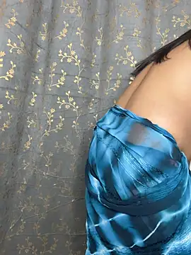 Miss-Ayraa