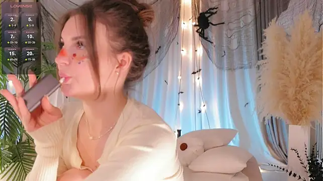 Annaa_Banana - 2 fingers in the ass