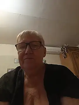 Molli1408 - Pussy 🐱 показати кицьку