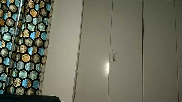 Onibaddiee - ICE ON MYY PUSSSYYYYY