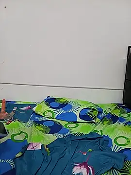 Missy_2322 - 2 fingers in the ass