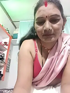 YOURFIVAA - Show tits 🥰🫣🍑