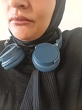 MisyonerNur - Dışarıda göğüslerini aç 😅