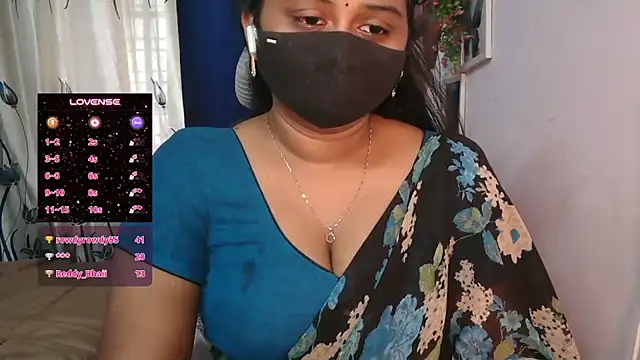 Pavani-Darling - ice on boobs in 5 mins