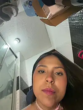 Littlee_Lucy - anal plug