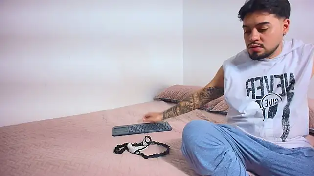 DaveandLuna - Luna Seductive Dance😈