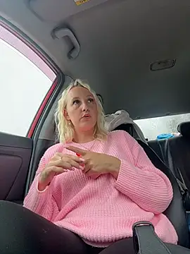MerlinDave - Finger pussy/naked ✌️🤫🤤