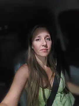 SkyelarSomer - 👉 my Pussy let my Guy Friend 👀 see