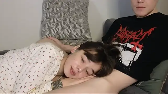 Fucksohrnyass - Suck cock