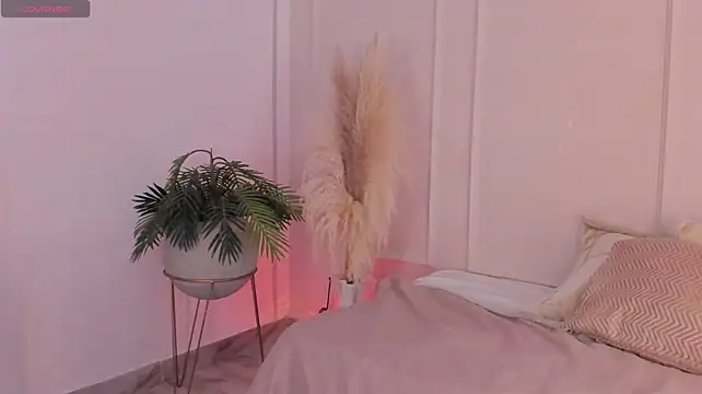 Mariapettit - ⭐fingering pussy (doggy)⭐