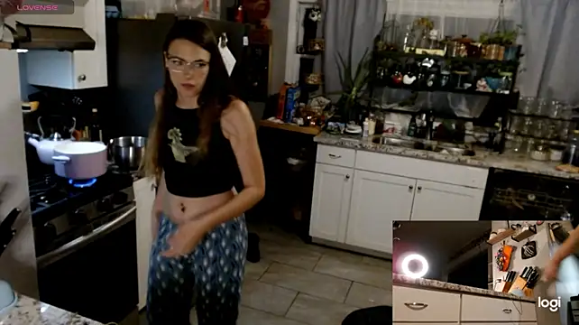 KierBearKisses - Dildo Play 5+ min