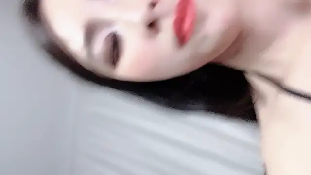 Valentina_1V - 全裸洗澡，艳舞