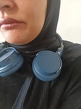 MisyonerNur - Dışarıda göğüslerini aç 😅