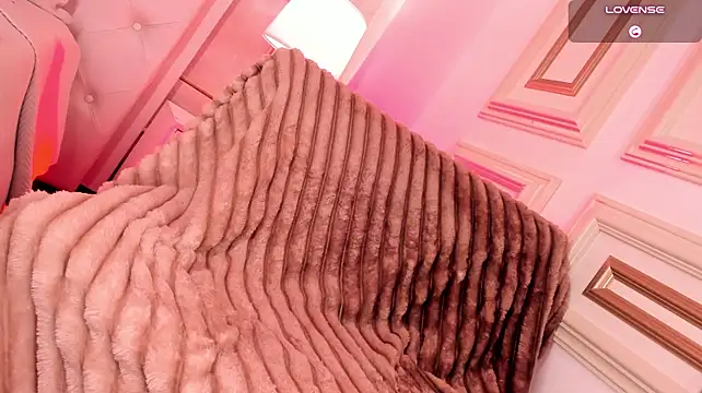 Dionneventuri - 🔥FINGERING PUSSY IN POV🔥