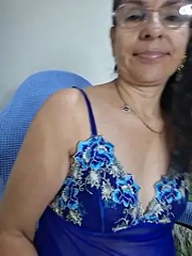 Natasha_50 - Plug in my ass
