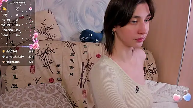 Carolina_Lu - hard squeeze my nipples🥵
