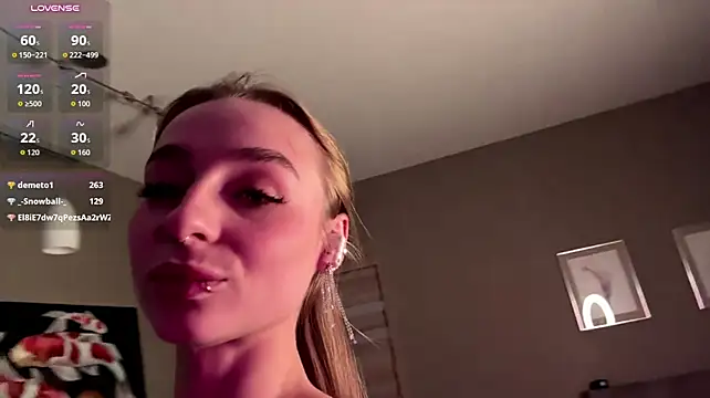Amilia-sexygirl - Special breast massage