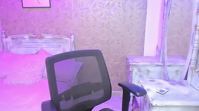 Sofia_clk - flash pussy for youu 🧁💫