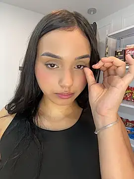 Sara-cherry - ✨GIVE ME MILK FROM YOUR TITS✨