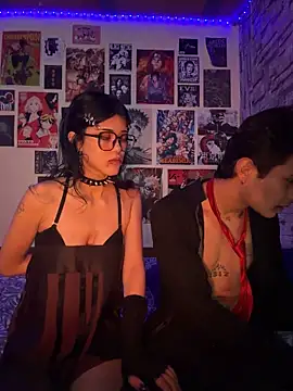 Melany_n_Oliver - Oil show full naked