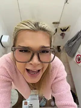 Nicoleevien - Suck 2Dicks! OPEN DOOR! LT=vid🎁