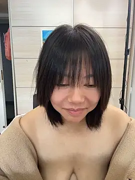 Tina626 - 请妈妈喝水