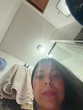 Littlee_Lucy - anal plug