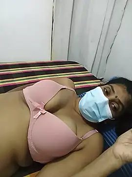 Amisha-35