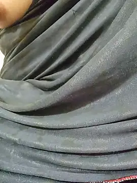 CuteSarikaLIVE - Ass show
