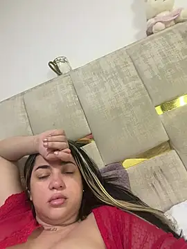 CherryVelvett33 - show full oil
