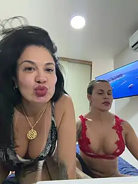 Carolinecbso - Strip hot