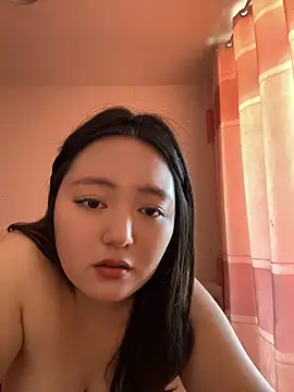 Qinqin197 - 脱内衣1分钟