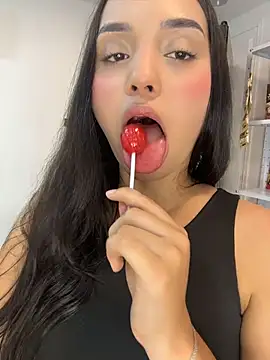 Sara-cherry - ✨GIVE ME MILK FROM YOUR TITS✨