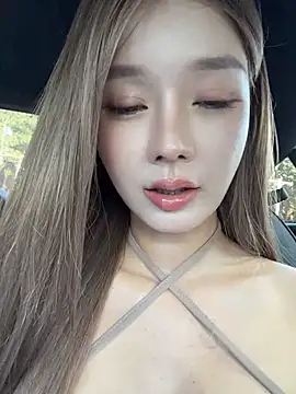 BBi-0329 - 2:40开票 户外停车场抽插喷水🐳 20min/120tk