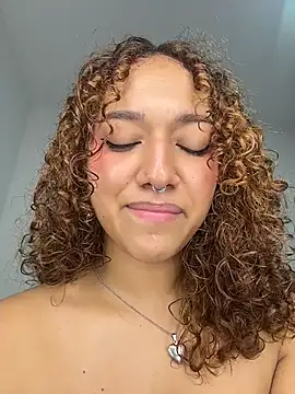Scarleth_444 - Squirting show 🌊
