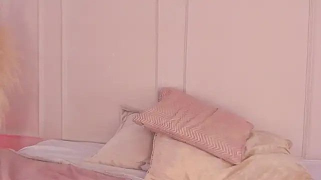 Mariapettit - ⭐fingering pussy (doggy)⭐