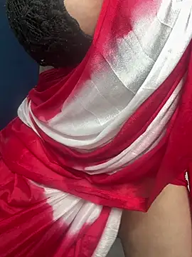 Anjali-Queen - one nipple