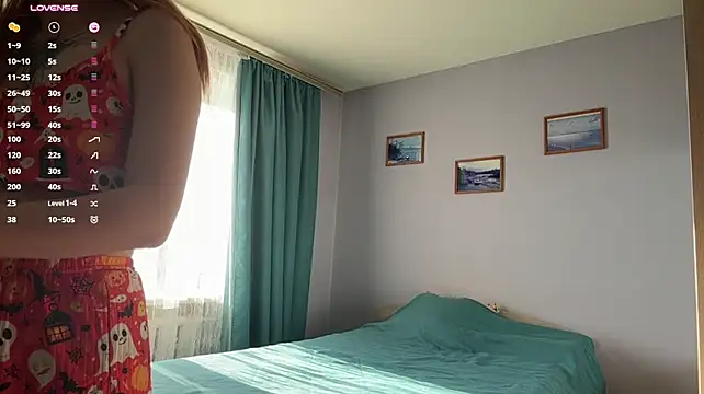 BlondeBun - change pose