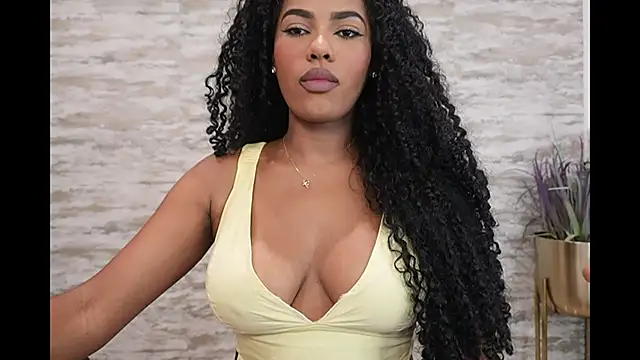 HOTBLACKANDWHITE2 - big squirt