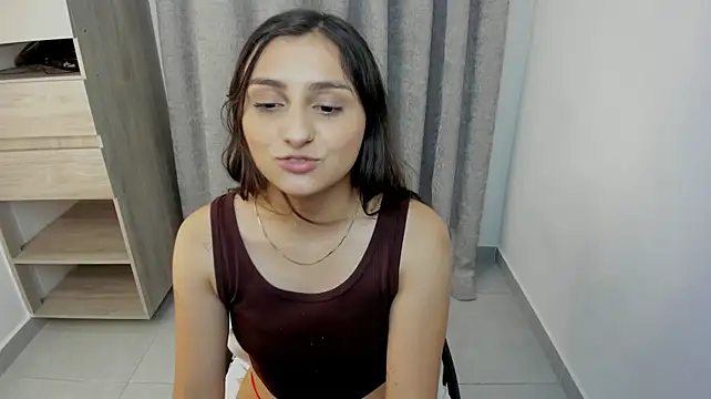 NattyxLove - All naked 10 minutes