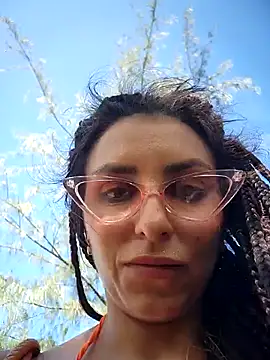 Izabella_Bella - All nude outdoor 😍🏜
